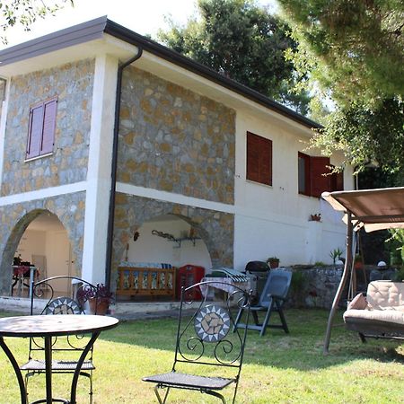 קפיטלו Villa Luisa Sul Mare מראה חיצוני תמונה